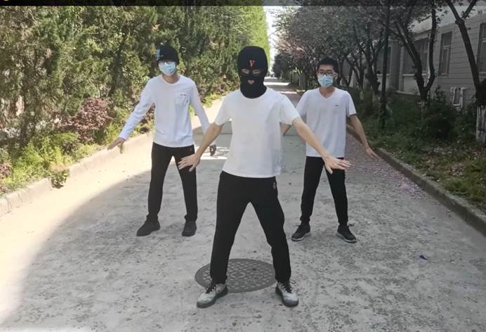 青苹果乐园 时泽坤